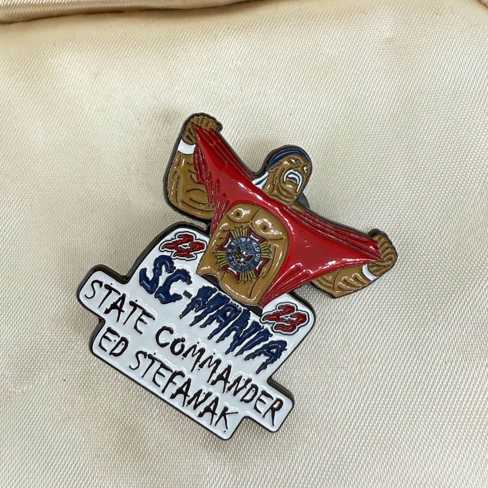 Vintage Hulk Hogan Pin